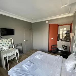Le17 Furnished Parigi